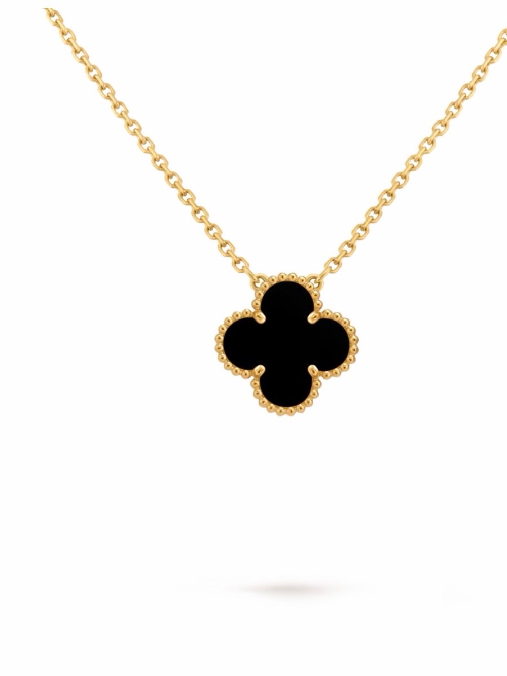 Van Cleef & Arpels Vintage Alhambra pendant
18K yellow gold, Onyx